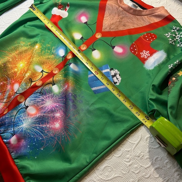 Festive Green Christmas Sweatshirt. Lightweight. XL. Nearly New. - Picture 7 of 9